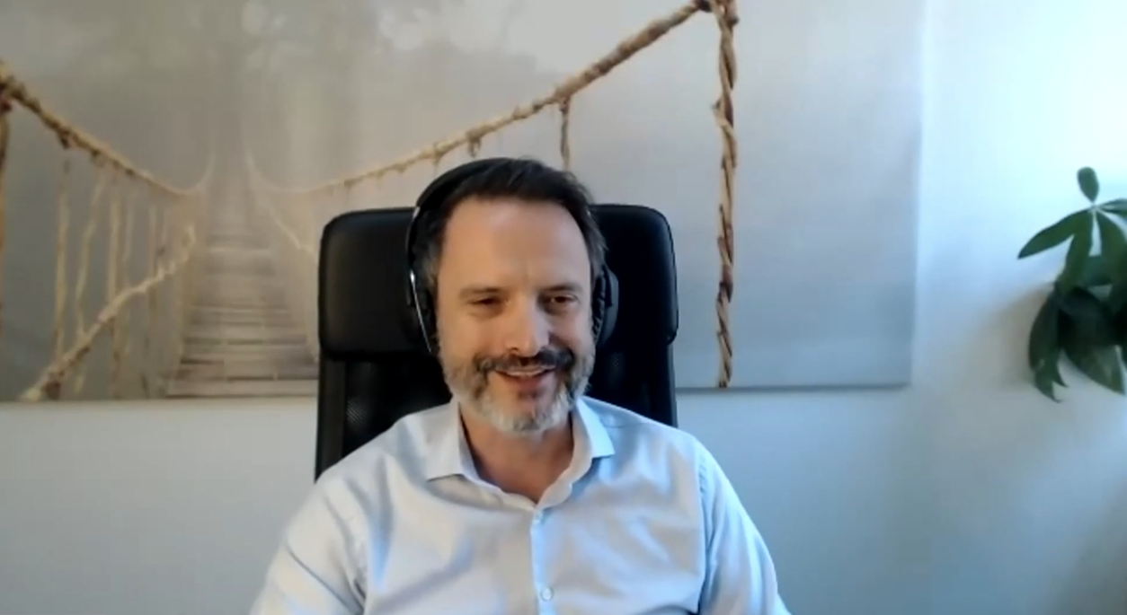 chris alder tech host2